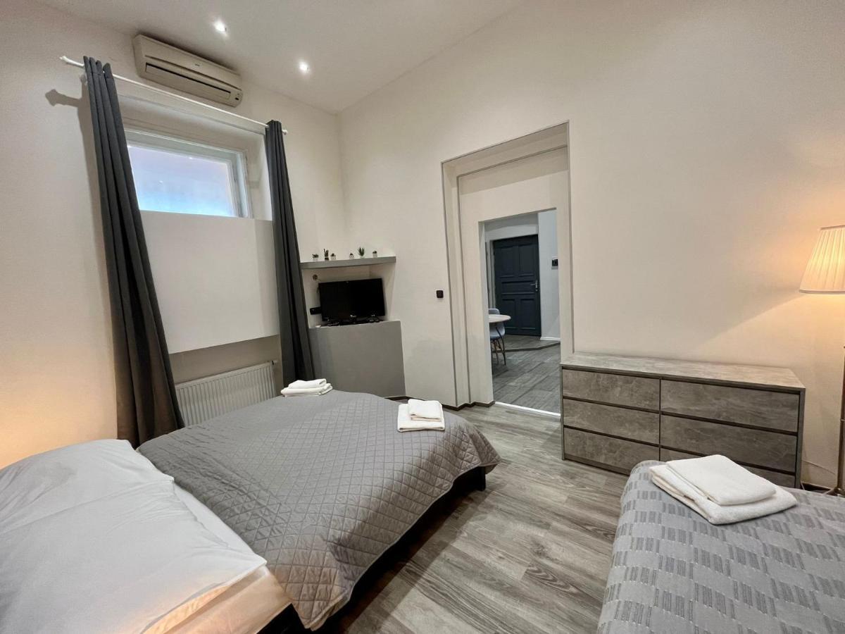 Casa Italia Prague Aparthotel Buitenkant foto