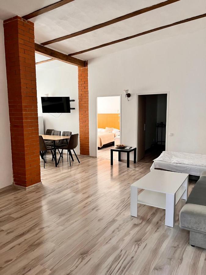 Casa Italia Prague Aparthotel Buitenkant foto