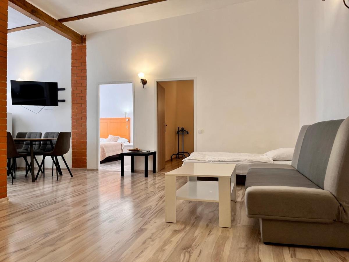Casa Italia Prague Aparthotel Buitenkant foto