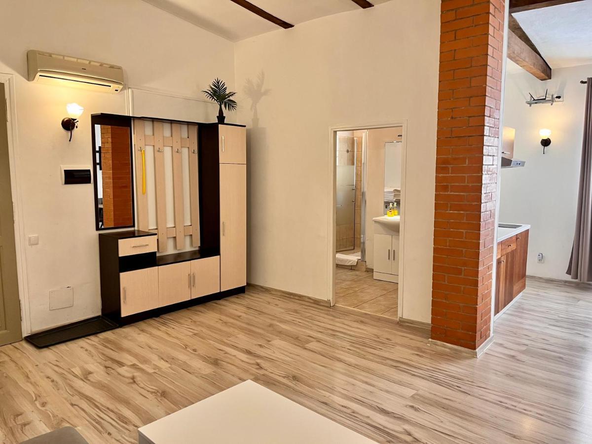Casa Italia Prague Aparthotel Buitenkant foto