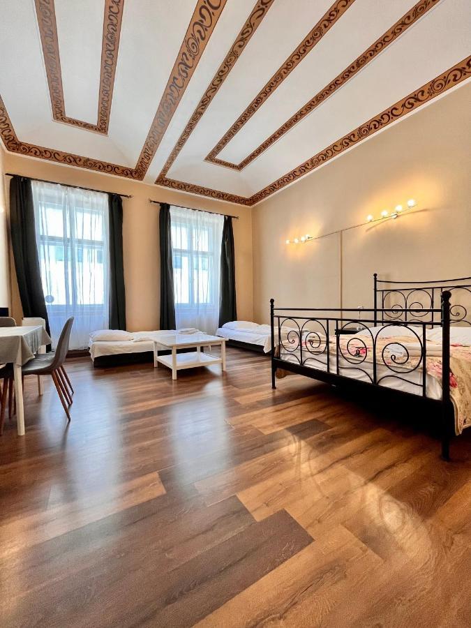 Casa Italia Prague Aparthotel Buitenkant foto