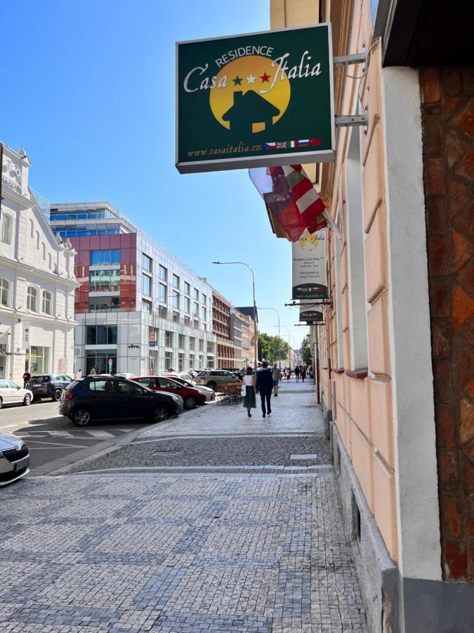 Casa Italia Prague Aparthotel Buitenkant foto